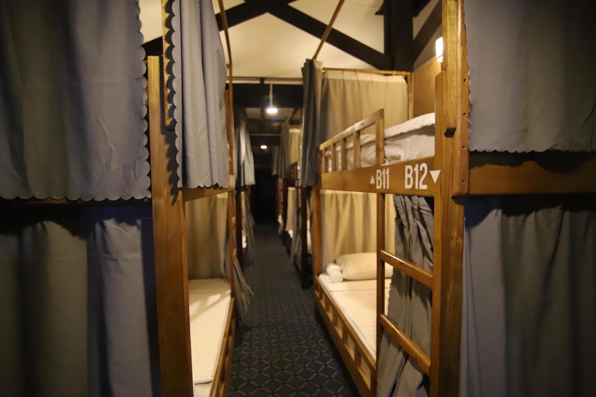 Chanthavong Hostel Luang Prabang Bagian luar foto
